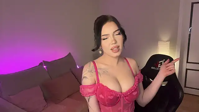 mistress of hearts online show from December 17, 8:13 pm