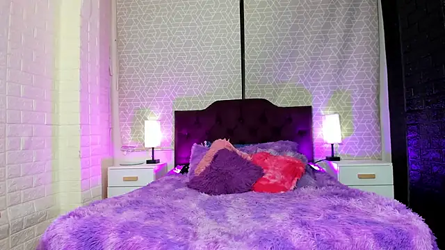 Zamara Kleii online show from December 5, 7:08 am