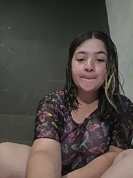 PrihZinhaHot online show from December 21, 10:24 pm