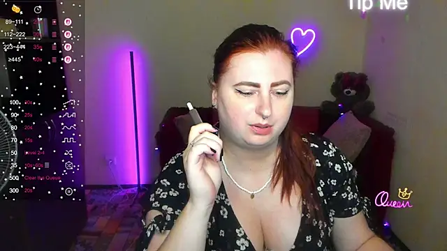 Alicia love00 online show from June 24, 11:31 am