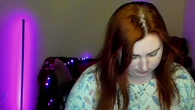 Alicia love00 online show from April 30, 5:23 am