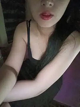 Jun-Mzzz online show from June 8, 4:30 pm