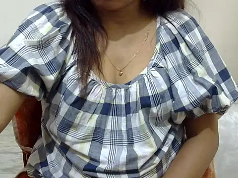 CHAMELI4747 online show from July 21, 10:27 am