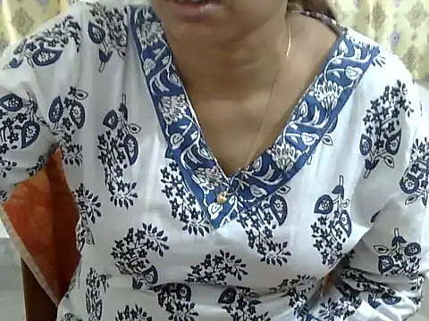 CHAMELI4747 online show from July 7, 9:13 am