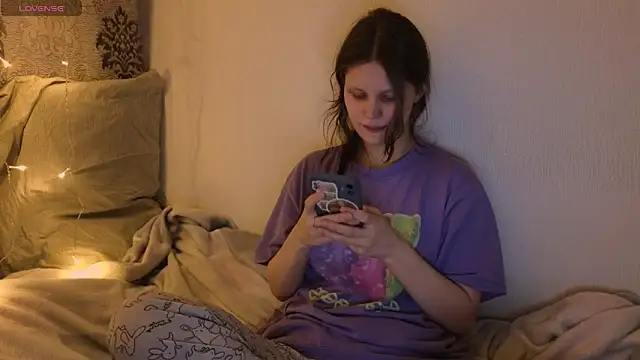 Lunliss online show from February 13, 10:22 pm