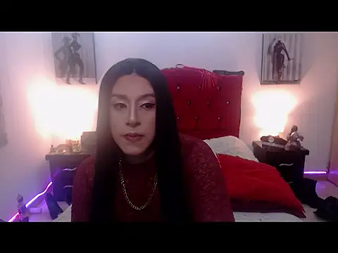 CharlotteBrooks online show from April 19, 8:44 pm