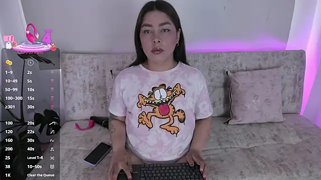 missweetpeach online show from June 24, 8:19 pm