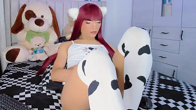 Snapshot of baby_cleo chatting on September 28, 1:23 am baby cleo online show from September 28, 1:23 am