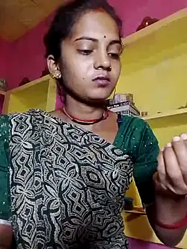 Snapshot of Hot_bbbb chatting on October 19, 8:22 pm Hot bbbb online show from October 19, 8:22 pm