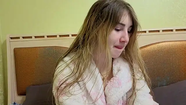 sugarskitty online show from March 16, 12:46 am