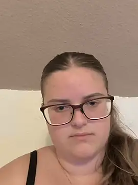 CurvyPaar2 online show from July 6, 8:44 pm