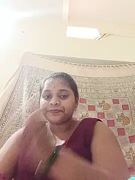 Hot crety online show from July 24, 12:03 pm