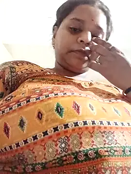Hot crety online show from June 20, 6:55 pm