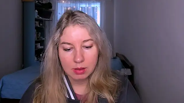 NancySanders online show from May 3, 5:55 am