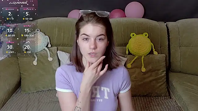 ElzaBlis online show from March 8, 2:10 pm