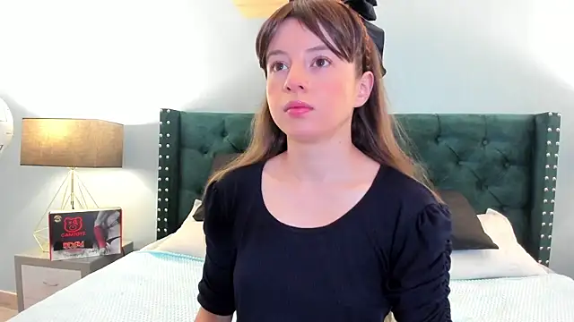 VioletaNova online show from April 28, 11:36 am