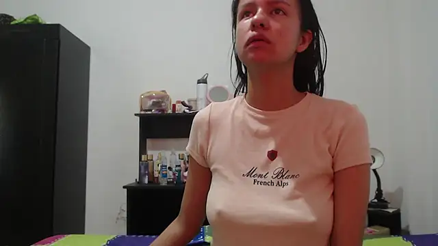 nathaly jones  online show from July 15, 12:43 pm