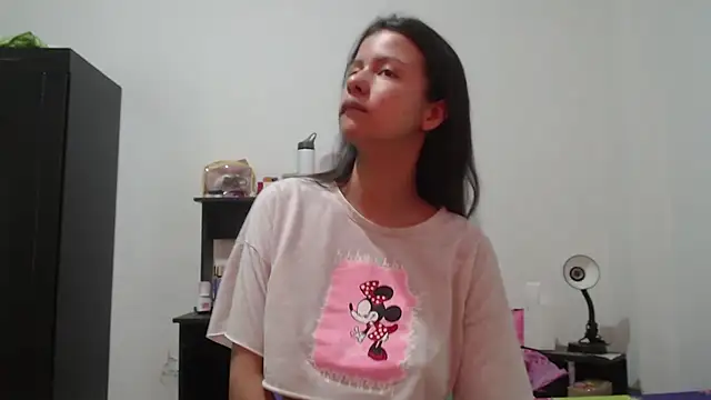 nathaly jones  online show from July 13, 12:28 pm