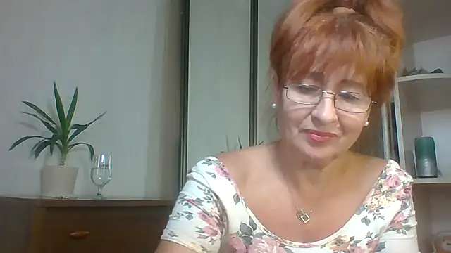 Marellaa online show from October 2, 9:03 am