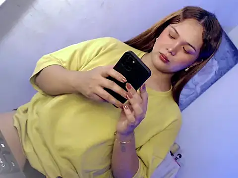 Sweet angelinax online show from March 4, 9:10 pm