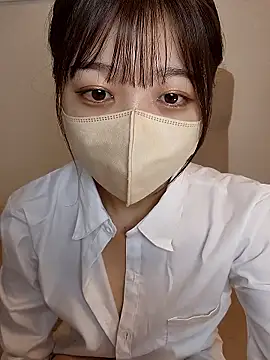 Sakura-japanese- online show from May 12, 12:30 am