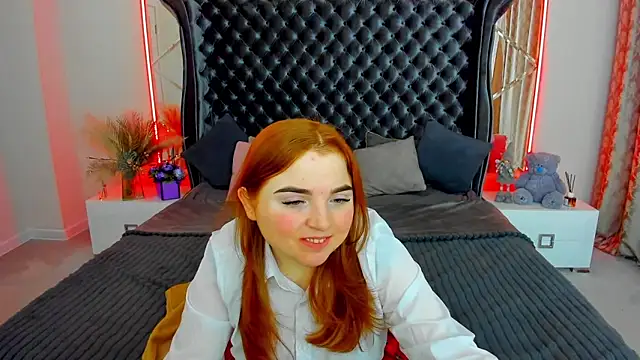 KattyRose8 online show from April 24, 5:43 am