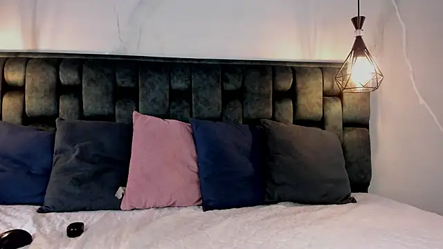 Bellarohs online show from November 15, 1:56 pm