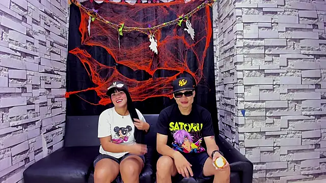 Crazy Cult Sex online show from October 22, 1:05 pm