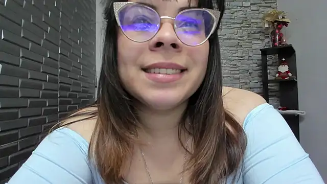 shasha bloom online show from December 23, 3:43 am