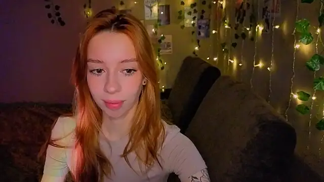 Lori Williams online show from March 9, 1:09 am