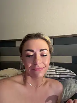 kinkylilsweetie online show from July 21, 10:49 am