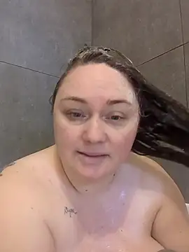 BrokenWife online show from February 3, 8:19 am