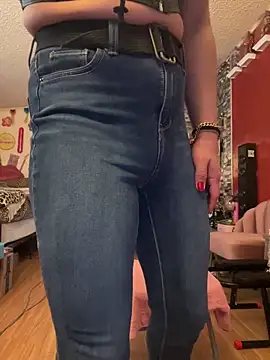 TranSexualJade95 online show from June 6, 7:09 pm