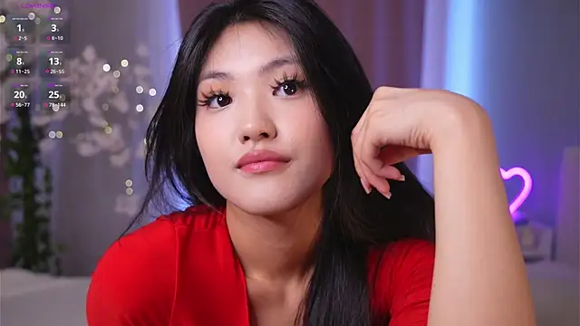 FancyEsten online show from July 7, 7:56 am