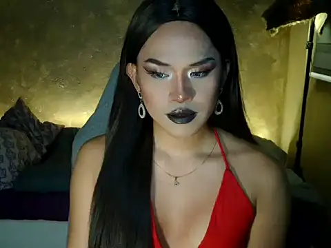 YllanaAltheaXxX online show from March 11, 5:04 pm