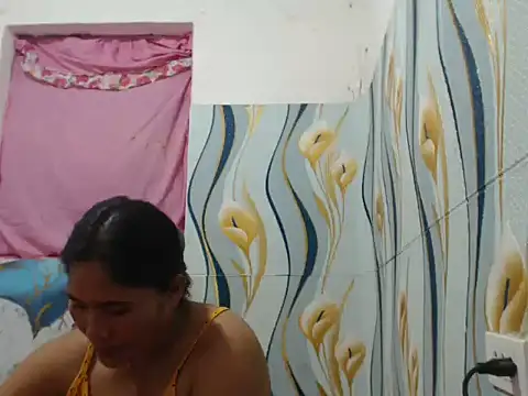 Juicy 69xx online show from July 13, 12:39 pm
