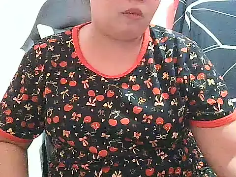 fresh rosie online show from July 5, 7:47 am