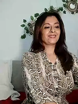 VelvetDahlia online show from November 30, 8:24 pm