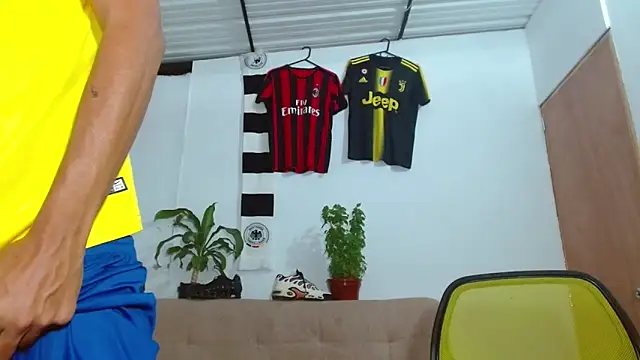 skinny23cm online show from February 21, 3:35 pm