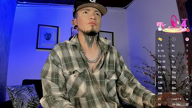 tyler jones  online show from October 3, 5:56 am