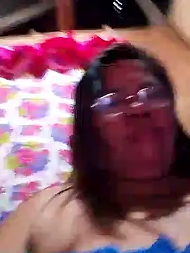 Snapshot of Huge_mama69 chatting on September 19, 11:26 pm Huge mama69 online show from September 19, 11:26 pm