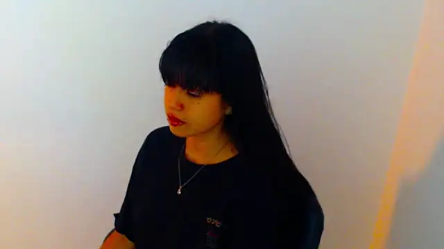 meganmiauu online show from August 2, 1:41 am