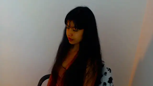 meganmiauu online show from July 28, 11:28 am