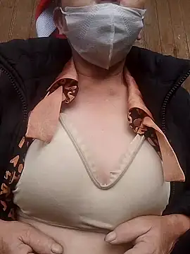 VangLe73 online show from November 12, 7:28 am