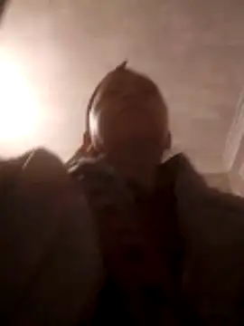 VangLe73 online show from March 11, 11:29 pm