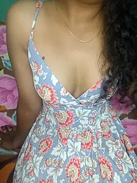 Snapshot of Tamilpallavi chatting on October 4, 2:39 am Tamilpallavi online show from October 4, 2:39 am