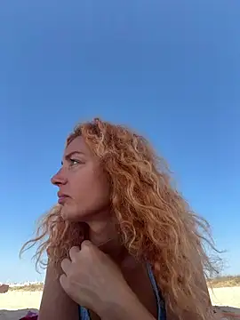 Reddgiirl online show from June 18, 9:14 am