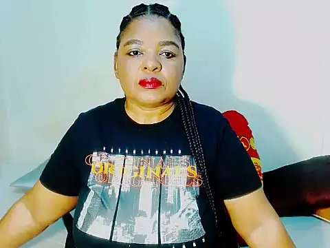 Love-Racheal75 online show from August 2, 11:08 pm