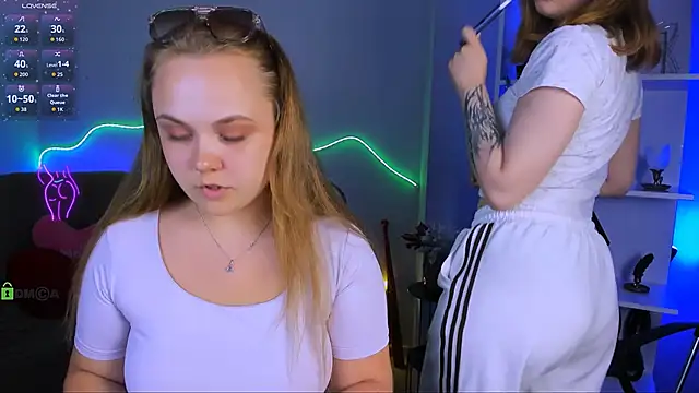 keri ti online show from June 26, 7:37 pm