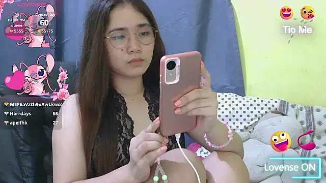 HornyAsian4uxx online show from June 9, 6:18 pm